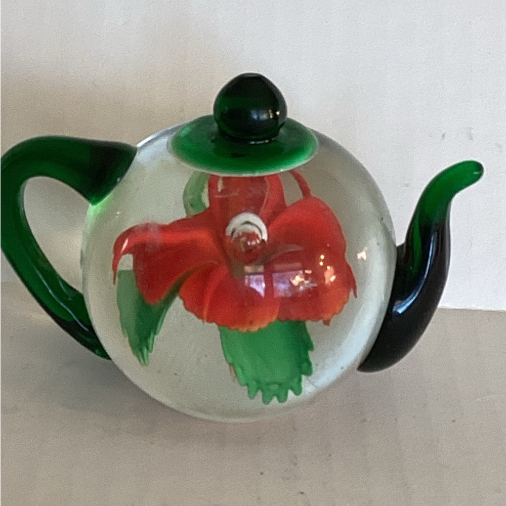 Dynasty glass teapot paperweight